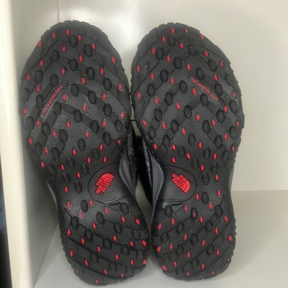 The North Face Nuptse Fur Winter Snow Boot Girls Size 3 - Picture 5 of 10